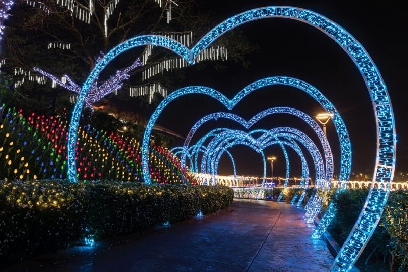 35 – Visit 99 Wonderland Park’s lucky Golden Waterfall