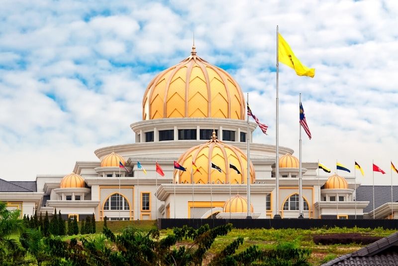 11 – Feel like royalty at the National Palace (Istana Negara)